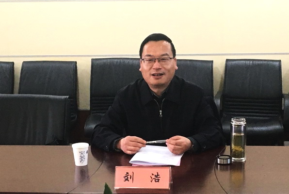 刘浩调研教育和党建工作