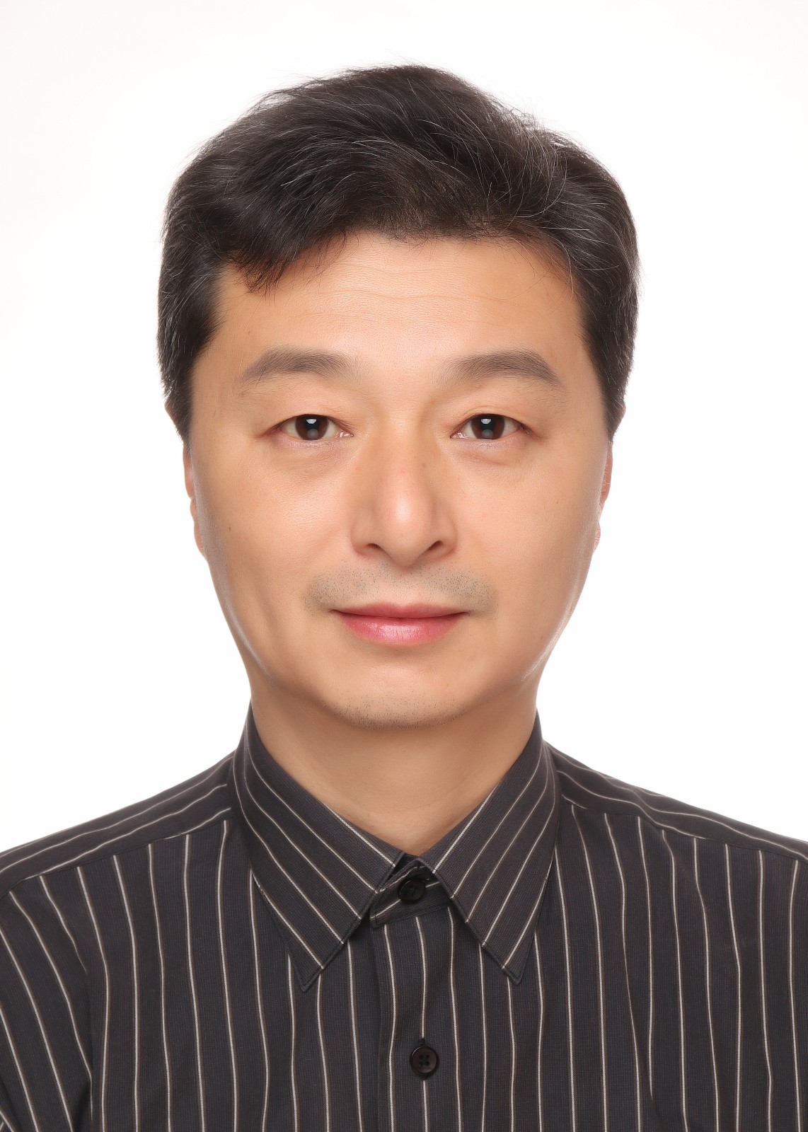 严迎春.JPG