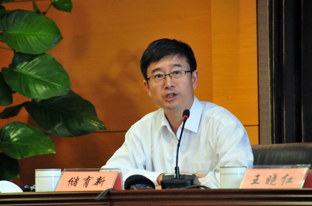 储育新.jpg