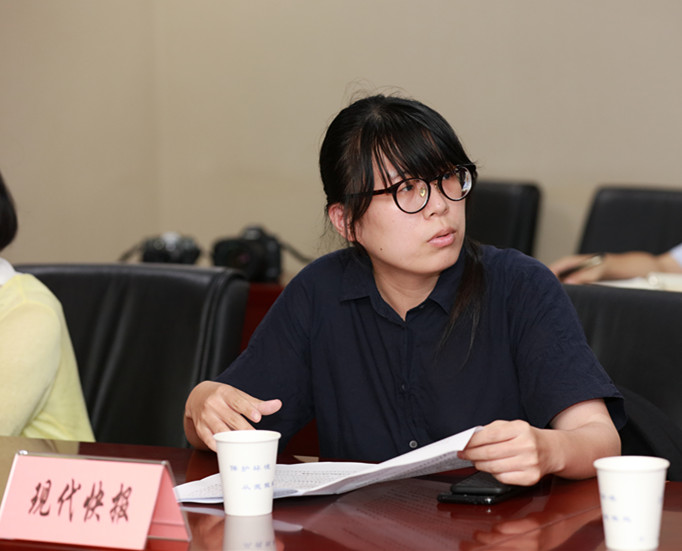 现代快报.jpg