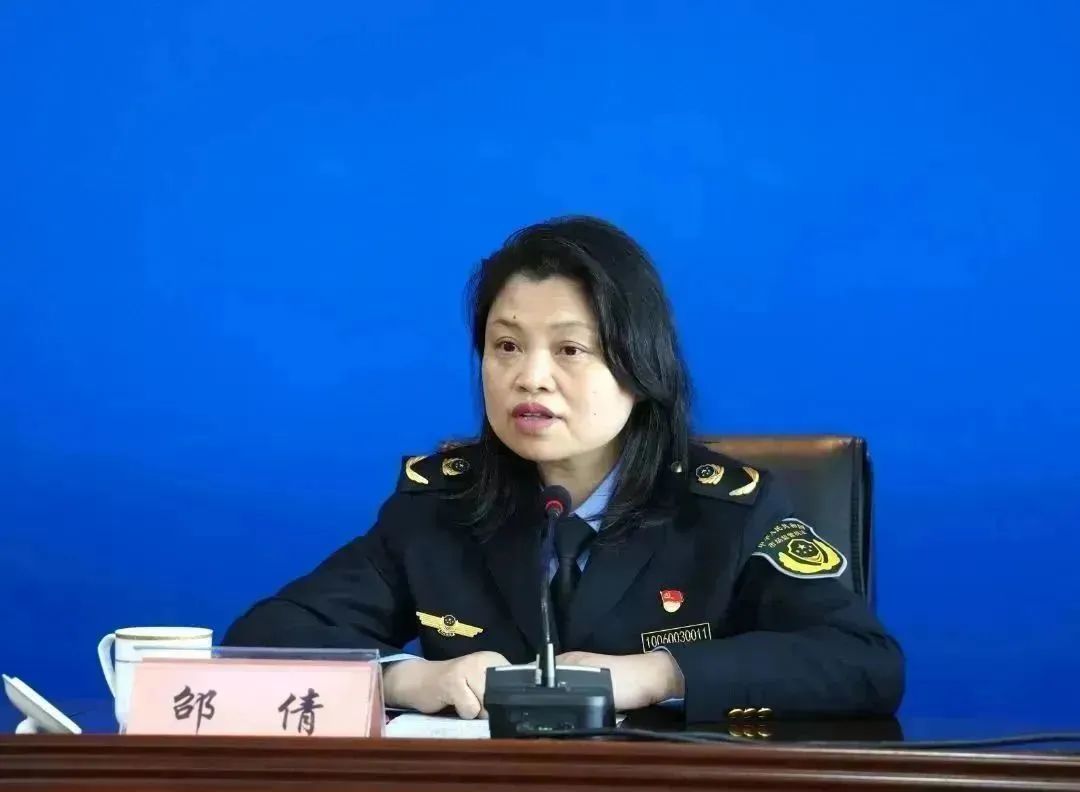 邵倩.jpg