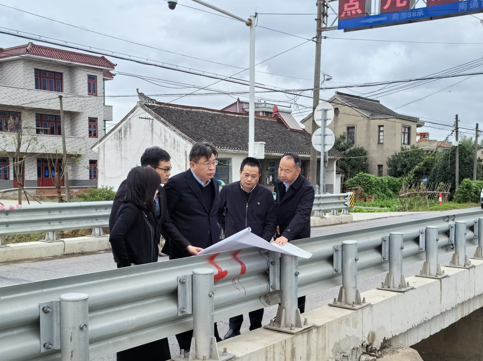 海门副区长茅敏勇督查生态河道治理工作