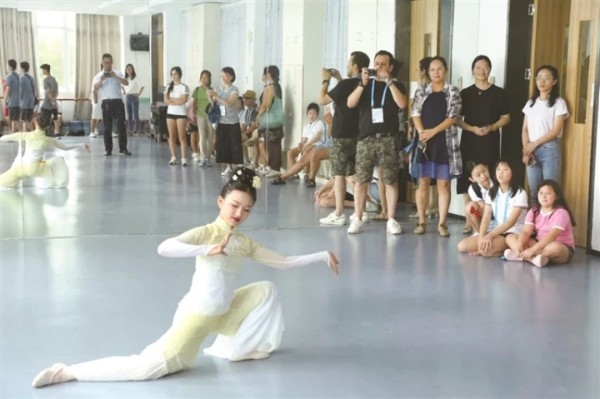 0fa1a1f3-ae42-44d9-ad82-9d5c040f692f.jpg_副本.jpg