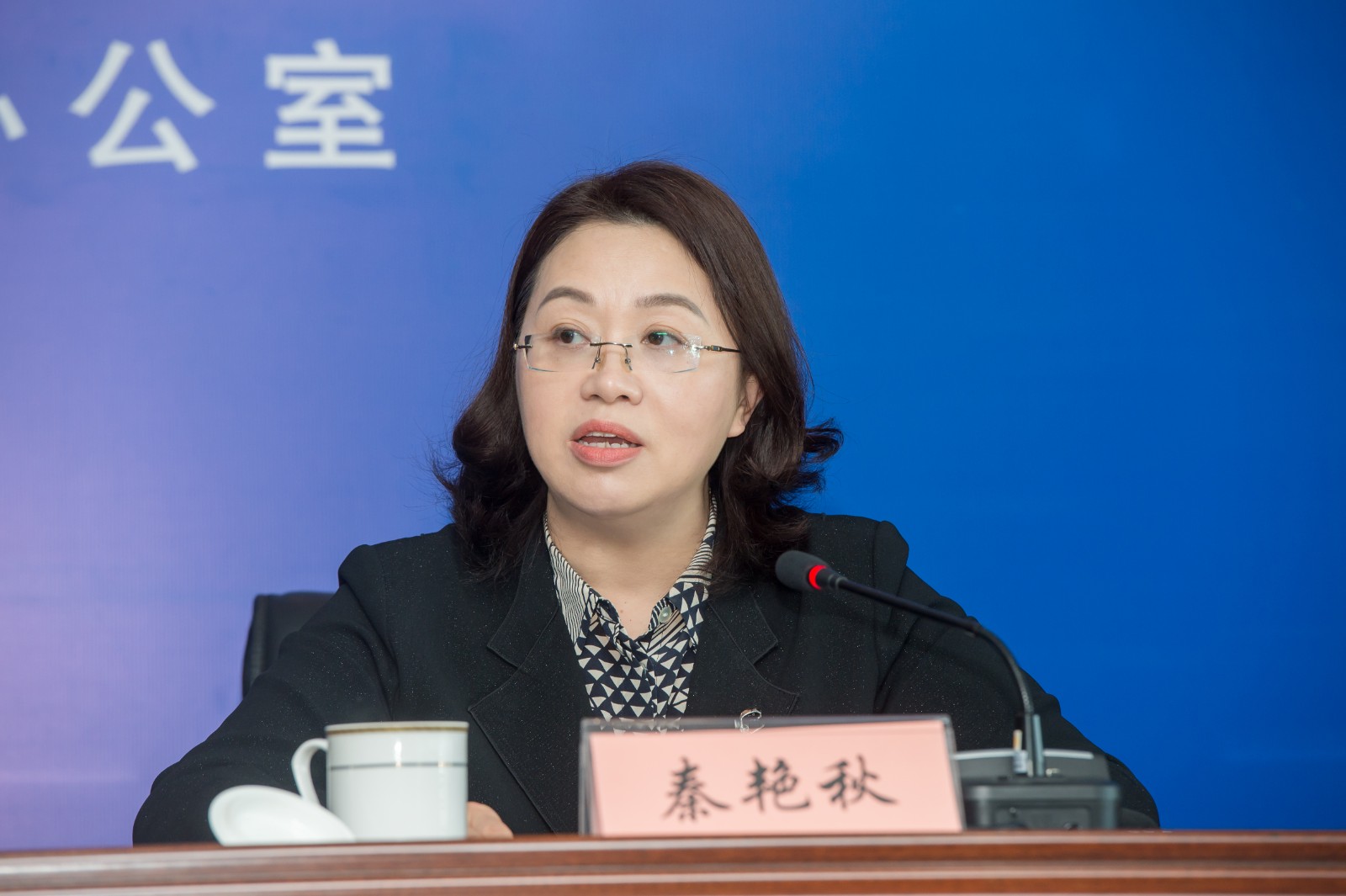 发布人.jpg