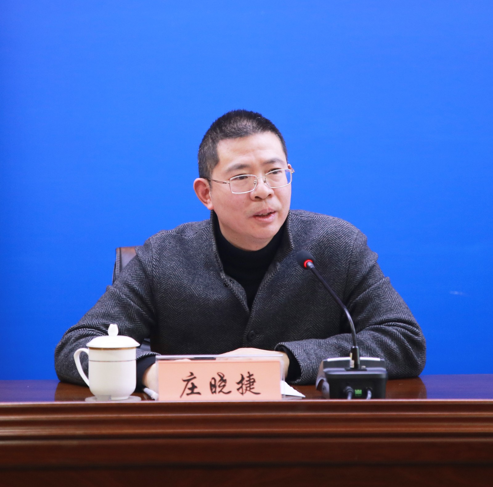 庄晓捷.jpg
