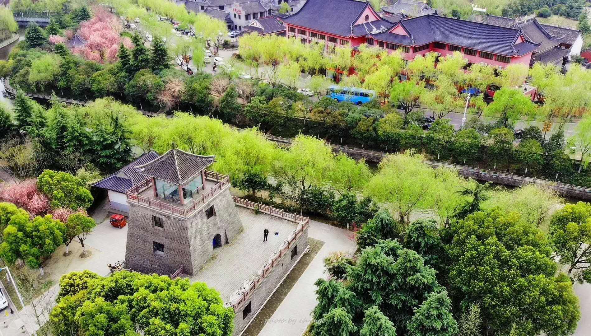 微信图片_2019042517344125.jpg